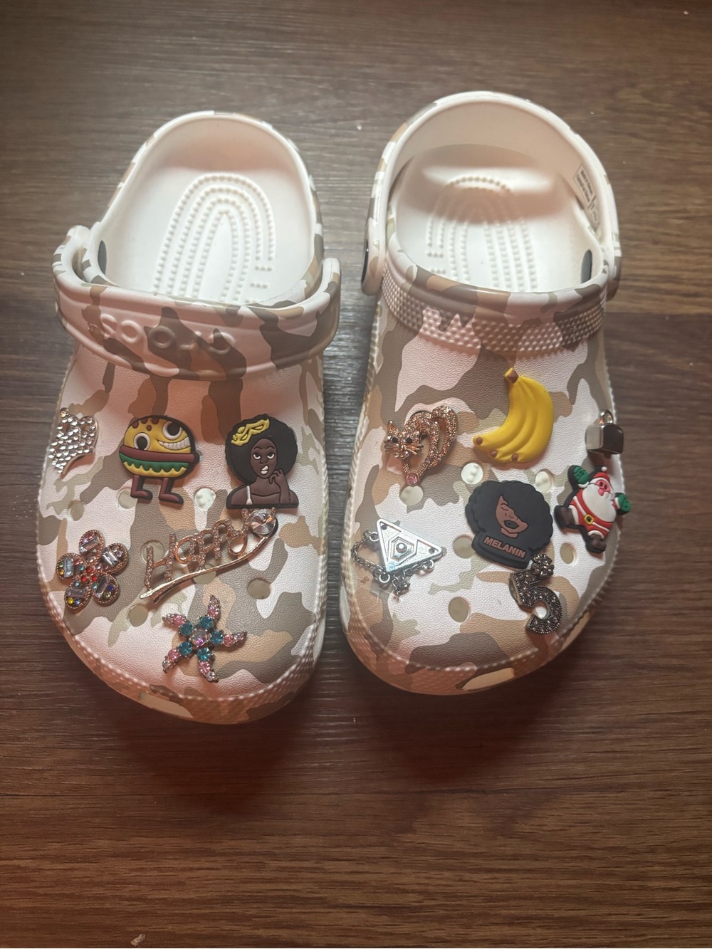 CROCS Women's White and Tan Camo Classic Clog with Decorative Charms